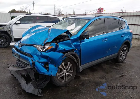 2018 Toyota Rav4 Le z USA, uszkodzony, nr VIN JTMZFREV2JJ747058